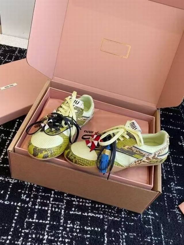Buckle Plus 20 Miu Miu 25Ss New Spring And Summer Catwalk Miumiu Couple's Dexun