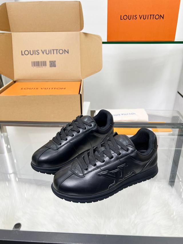 New 2025 Summer Lv Louis Vuitton New Model Shipment Upper Head Cowhide Rubber Ou