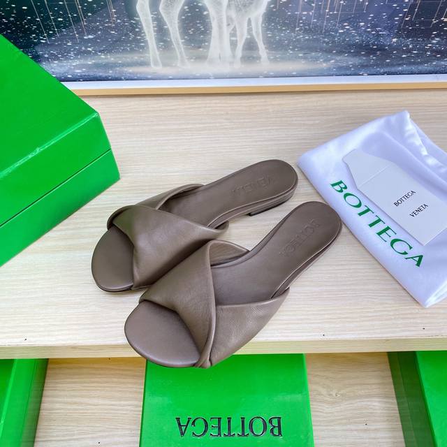 Factory Flat Series Bv Blink Lambskin Series Slippers Lambskin Filled With Comfo