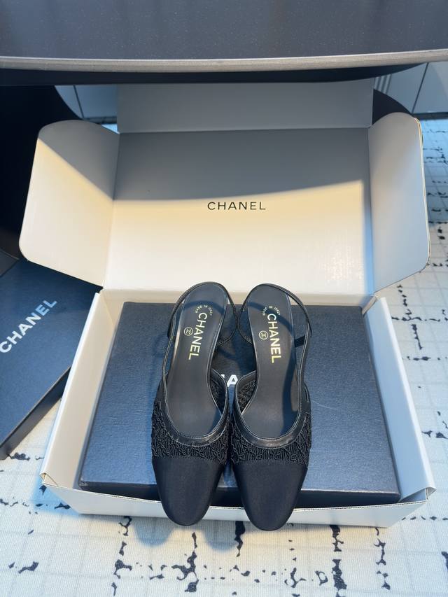 Chanel Classic Thick-Heeled Sandals 6.5Cm Thick Heels Are Very Friendly And Not