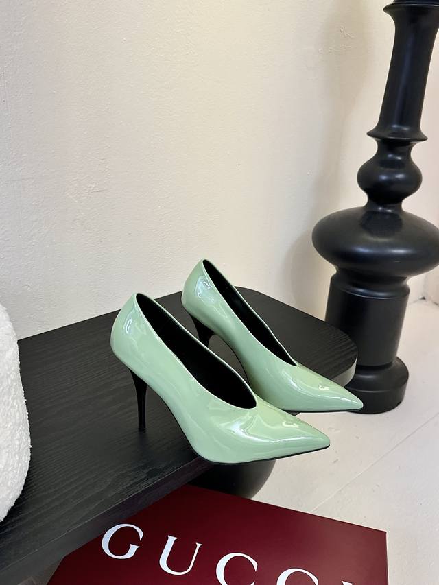 gucc*25Ss Pointed High Heels Minimalist Style, Retro And Advanced Simple And