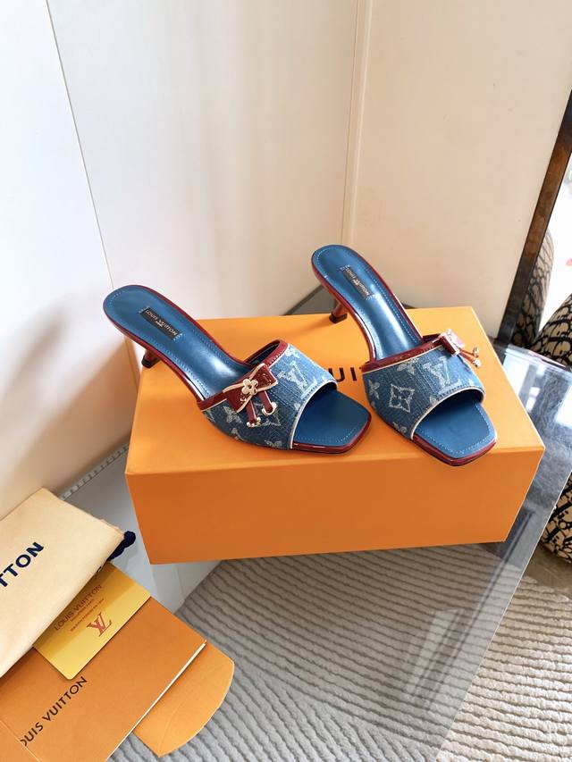 Factory Price P 2025 Latest Donkey Lv Spring And Summer Models Counter Latest Hi