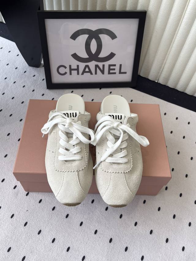 miumiu Spring And Summer New Casual Shoes High Version Shipped Retro Thick So