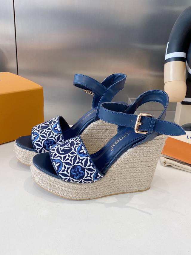Factory Price P Latest Vuitton Loui .Doujia Series Original Outsole Top Version