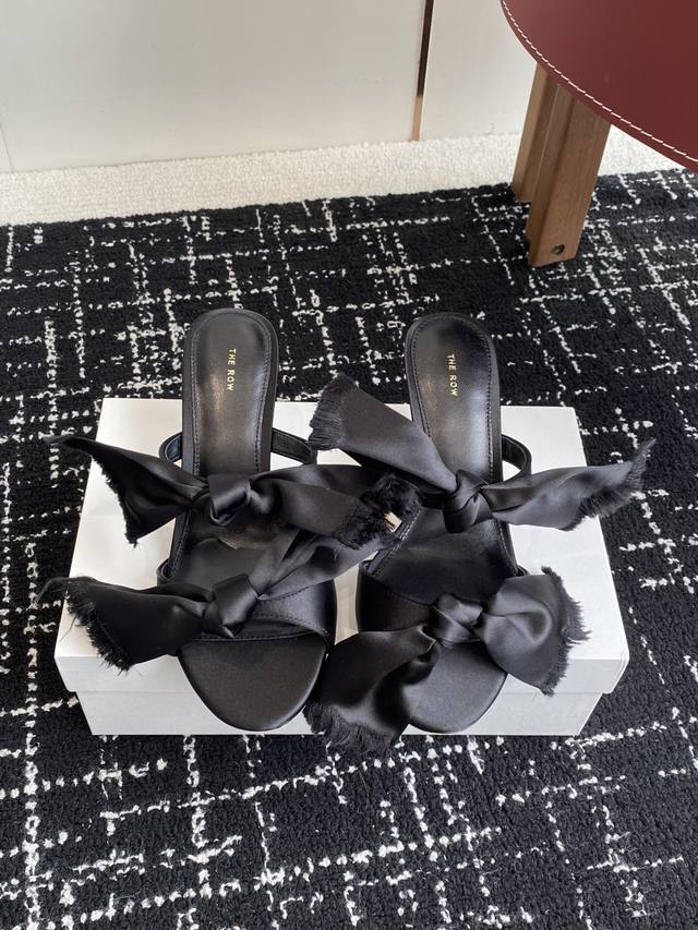 Purchasing-Level The Row Silk Satin Bow Slippers, High-Quality, Minimalist, Nich