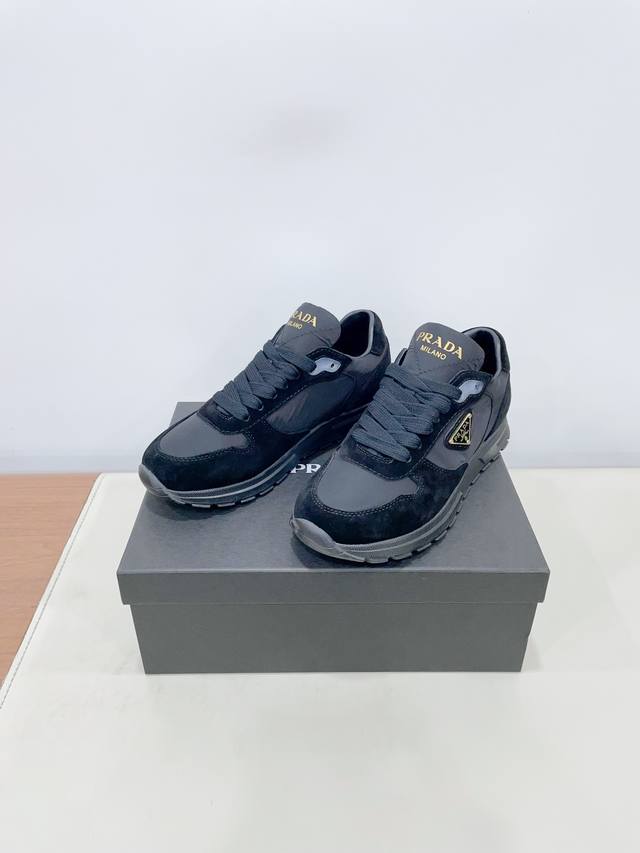 prad* Prada 25Ss New Spring And Summer Triangle Logo Sports Shoes High Mercer