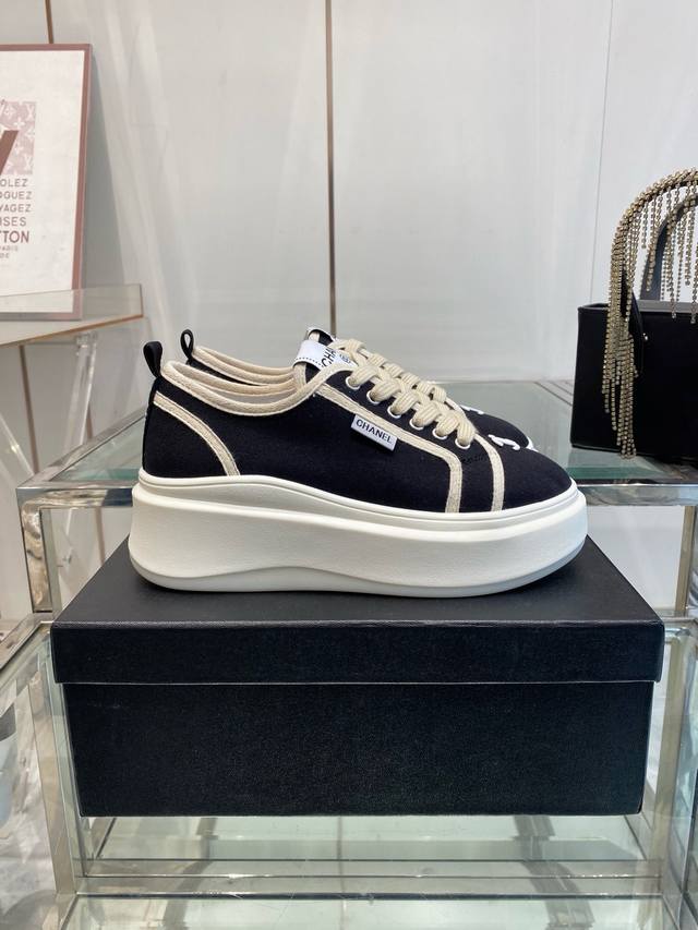 Top Quality Chanel 25Fw New Sports Shoes Casual Shoes Versatile Style Collocatio