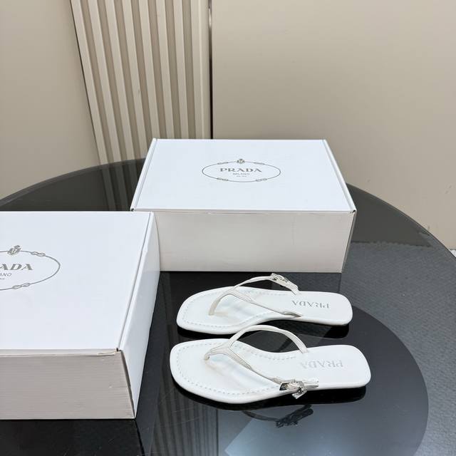 Factory Price Prada 25Wf Spring And Summer New Products Flip-Flops Simple And Fa