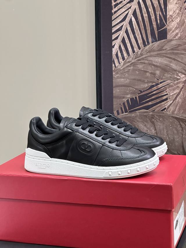 Men+10#Insert New Color# Valentin O Ss24 New Arrival V Family Spring And Summer