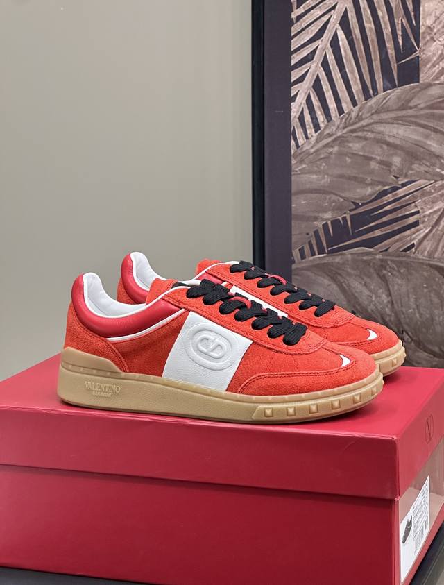 Men+10#Insert New Color# Valentin O Ss24 New Arrival V Family Spring And Summer