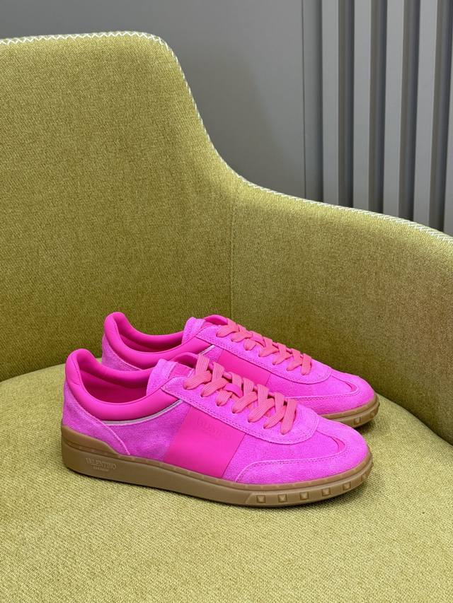 Factory Top Version Valentin O Ss24 New Arrival V Family Spring And Summer Germa