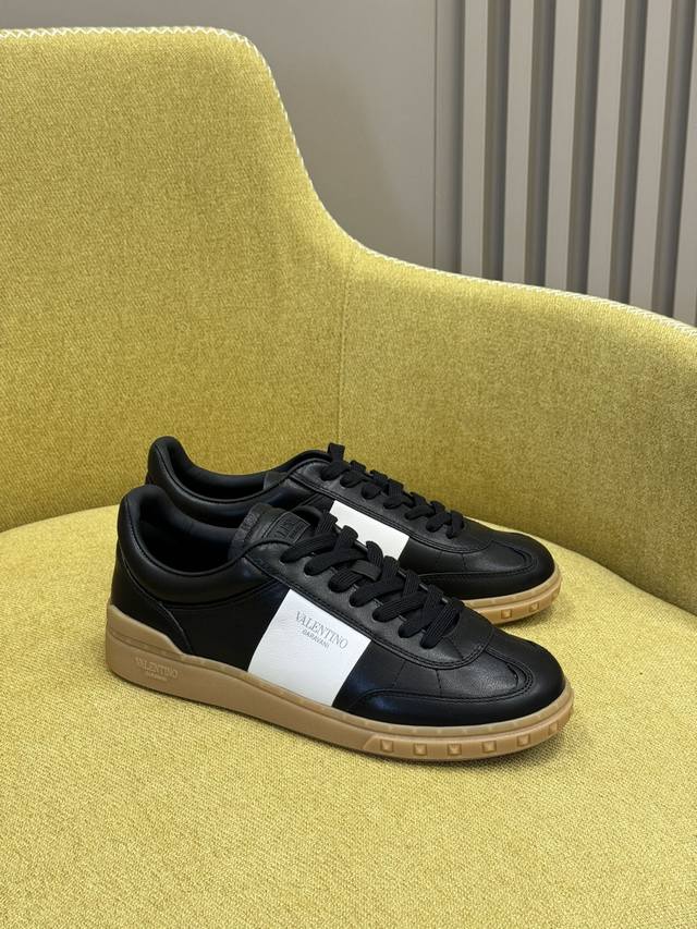 Factory Top Version Valentin O Ss24 New Arrival V Family Spring And Summer Germa