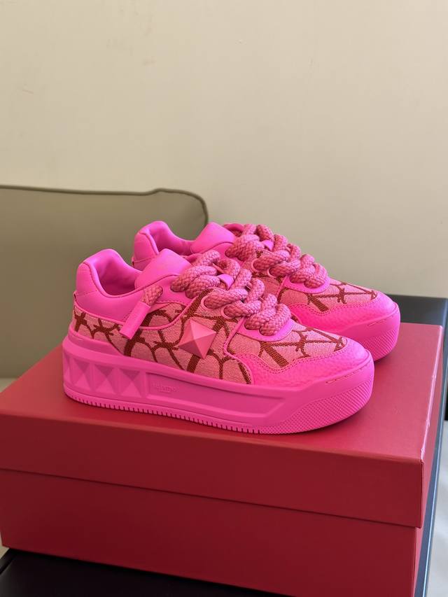 Factory Valenti No Fw23 New Arrival V Price One Stud Sports Shoes New Autumn And