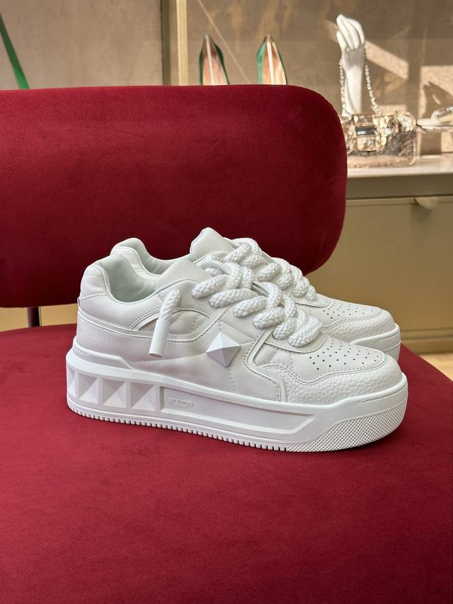 Factory Valenti No Ss23 New Arrival V Thick-Soled Couple Sports Shoes Calfskin U