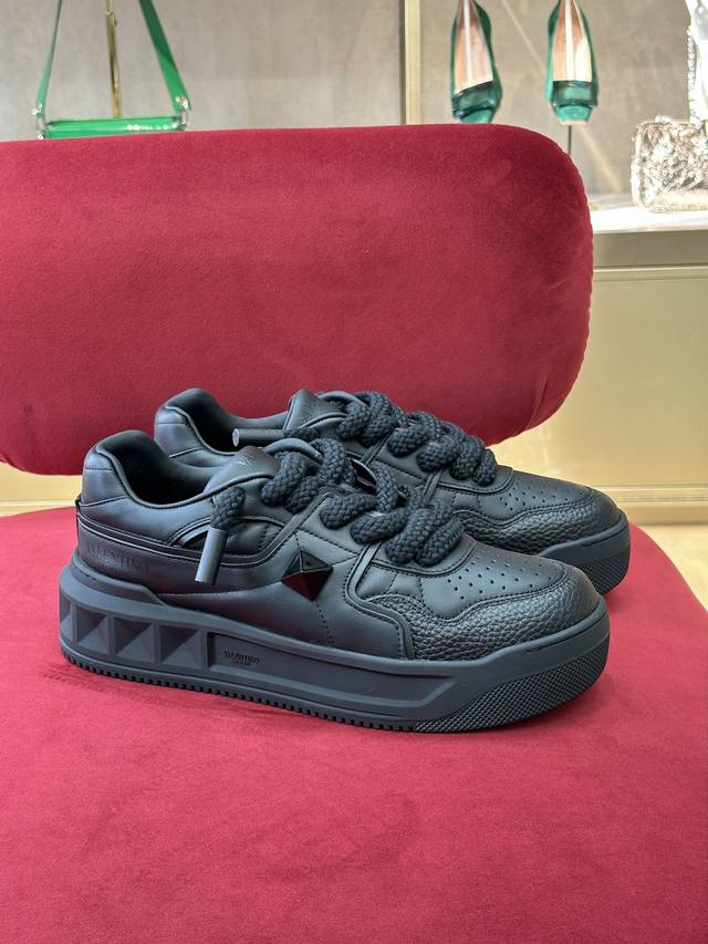 Factory Valenti No Ss23 New Arrival V Thick-Soled Couple Sports Shoes Calfskin U