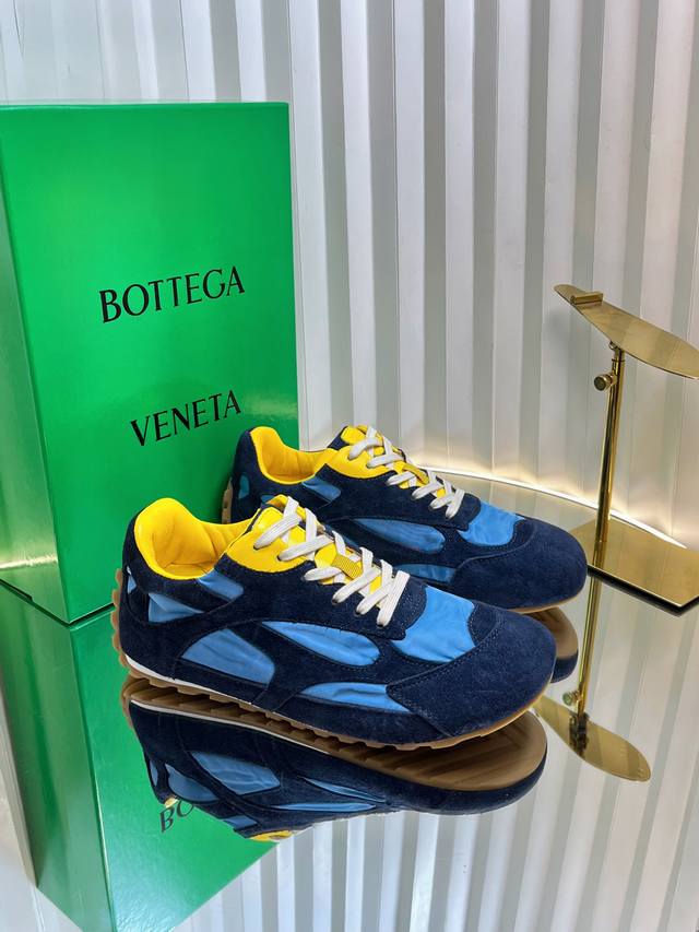 Liu Wen's Same Style Bottega Veneta's Popular New Sports Shoes, Casual Shoes, De