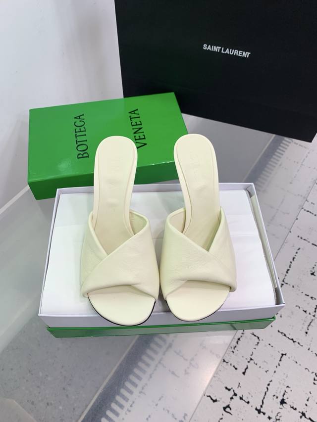 bottega Venetabv Blink Series High-Heeled Sandals Ins There Are So Many Inter