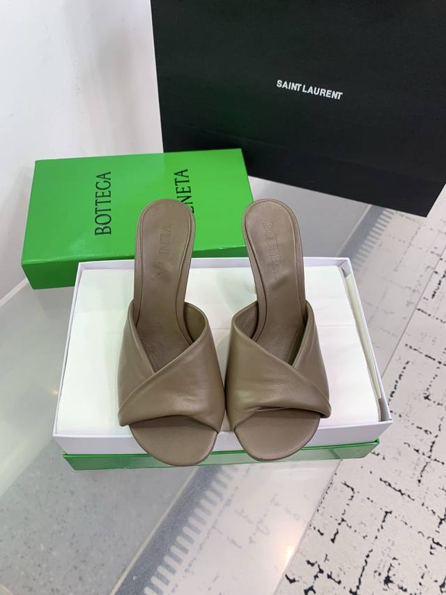 bottega Venetabv Blink Series High-Heeled Sandals Ins There Are So Many Inter