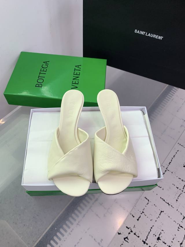 bottega Venetabv Blink Series High-Heeled Sandals Ins There Are So Many Inter