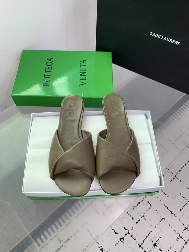 bottega Venetabv Blink Series Sandals And Slippers Ins There Are So Many Inte