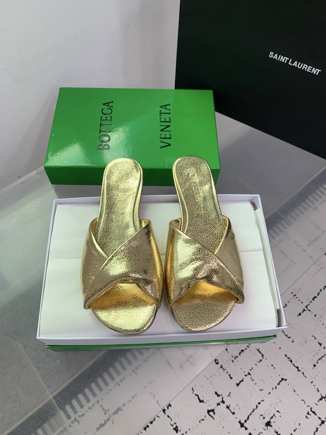 bottega Venetabv Blink Series Sandals And Slippers Ins There Are So Many Inte