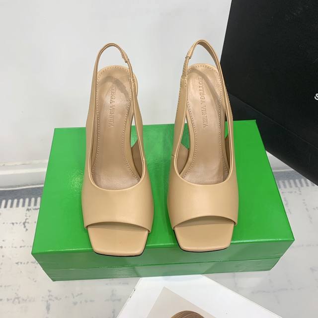 bv Knot Series Metal Heel Hollow Back Fish Mouth High Heel Sandals Metal Twis