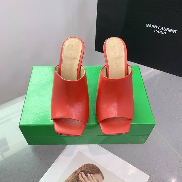 bv Knot Series Metal Heel High-Heeled Slippers. This Square-Toed Slipper Is S