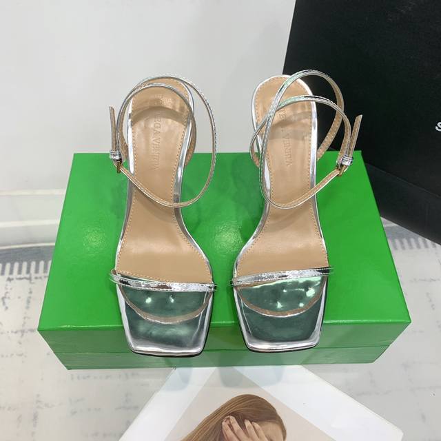 bv Knot Series Metal Heel Hollow Back Fish Mouth High Heel Sandals Metal Twis