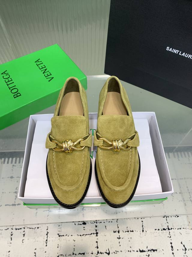 bottega Venetabv Astaire Series Knotted Loafers Are Easy And Fashionable To W