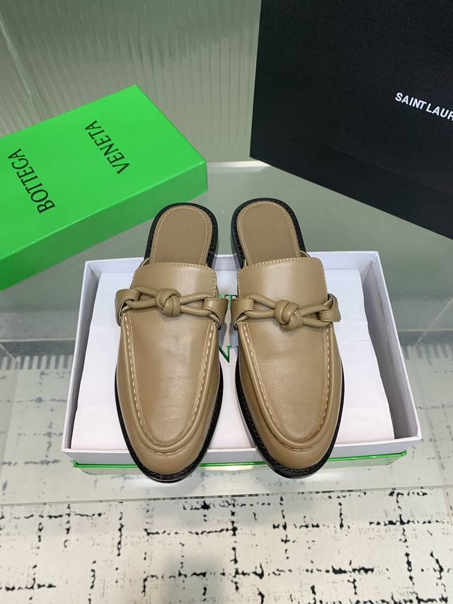 bottega Venetabv Astaire Series Knotted Loafers Are Easy And Fashionable To W