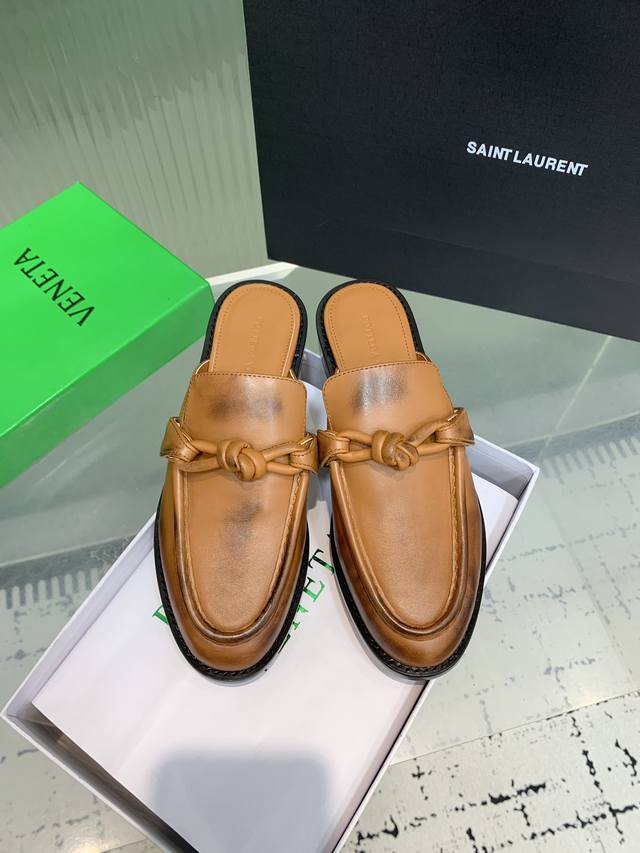 bottega Venetabv Astaire Series Knotted Loafers Are Easy And Fashionable To W