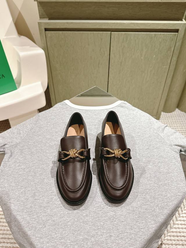 bottega Venet* Leather Braided Buckle Ladies' Astaire Loafers Original One-To
