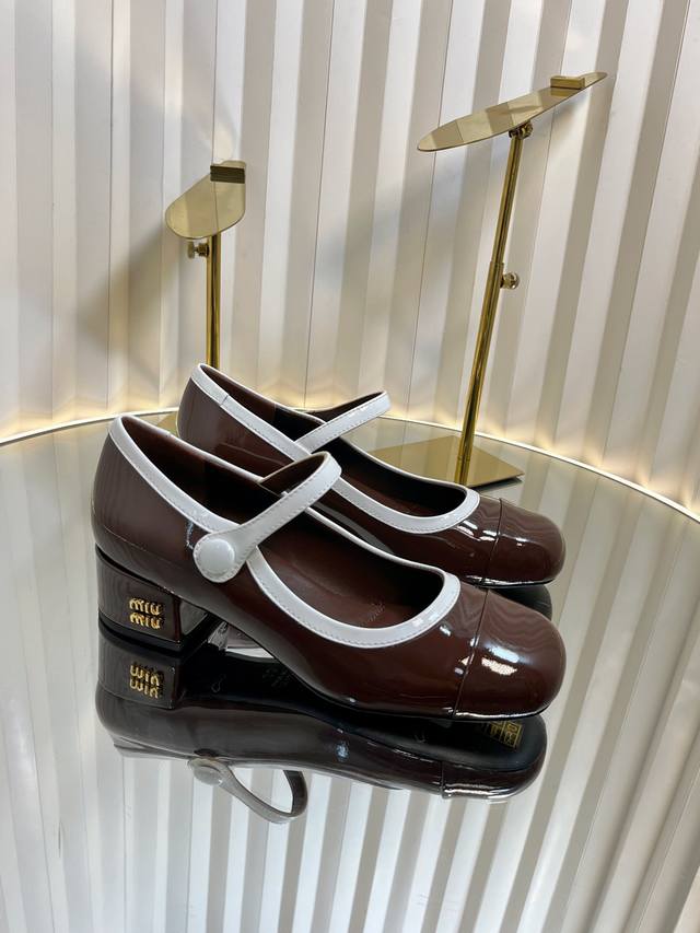 Exclusive New Product Miumiu Ss25 New Arrival Miu 2025 Spring And Summer Thick-H