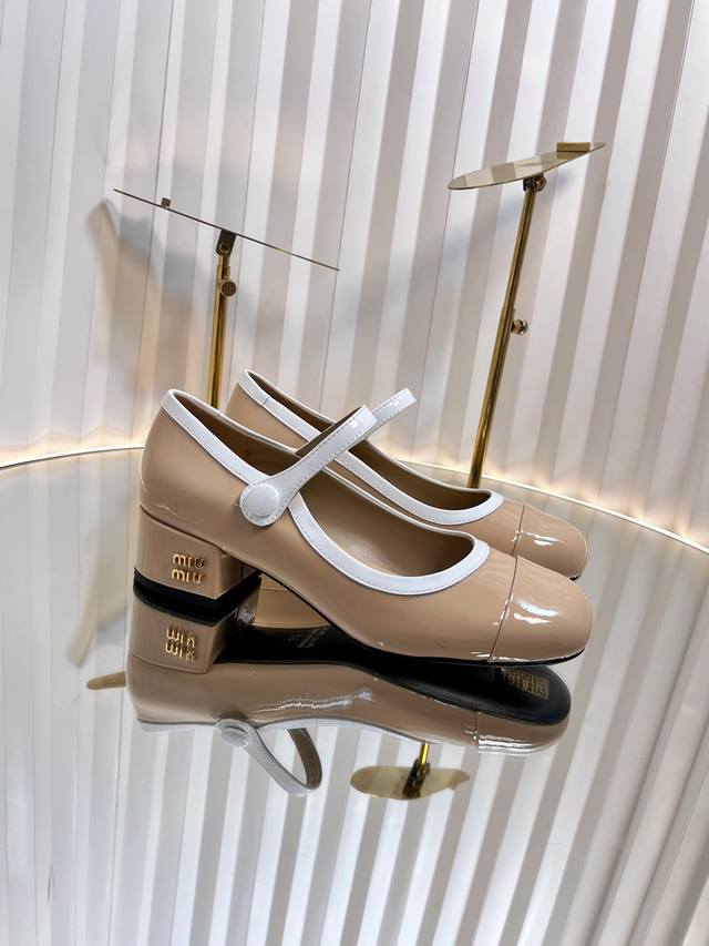 Exclusive New Product Miumiu Ss25 New Arrival Miu's 2025 Spring And Summer Thick