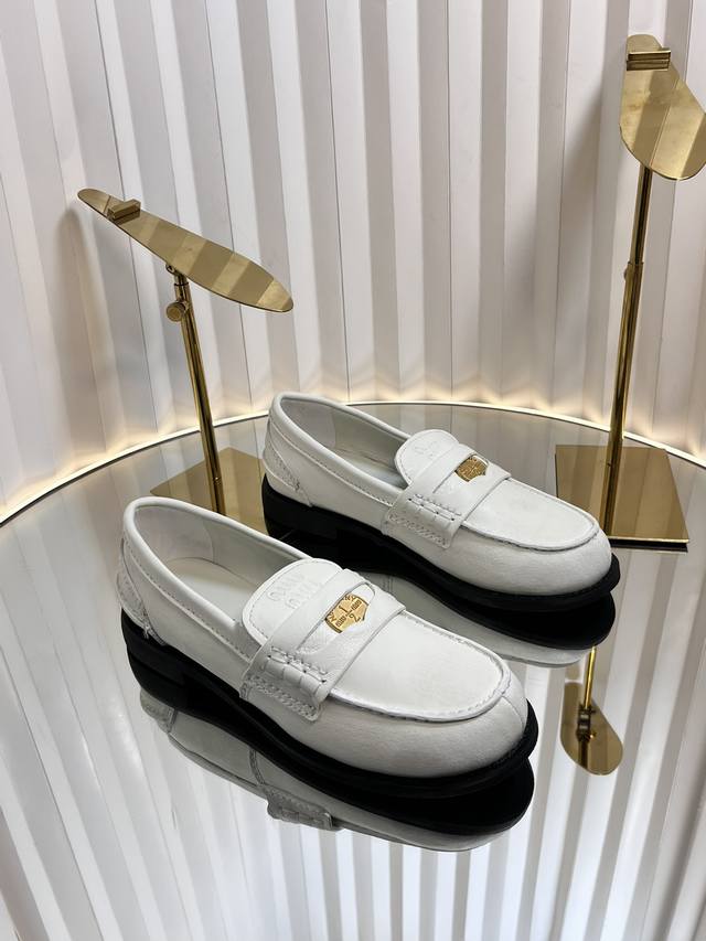 Exclusive New Product Miu Mi* 25 New Style Old Coin Loafers Miu Is Very Popular