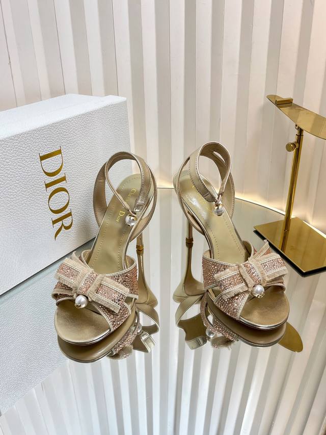 dior Maria Grazia Chiuri Presents The Refined And Elegant Dior Gem Heeled San