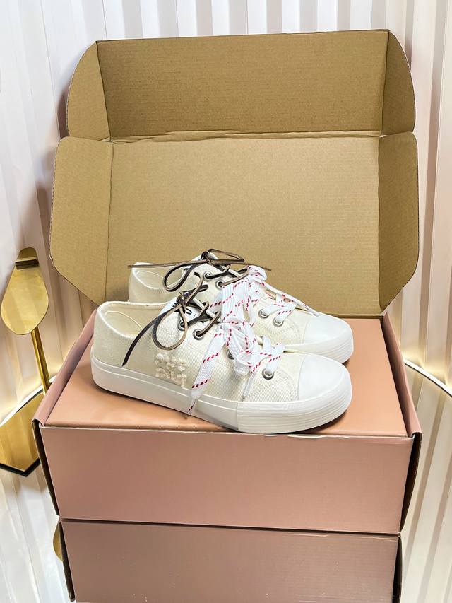 Official Website Synchronized Box Packaging Miumi* 25Ss Retro Style Biscuit Shoe
