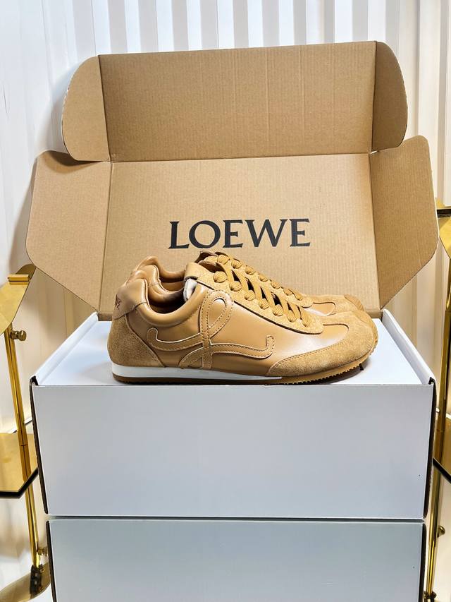 Female Male 400Loewe Couple Sports Shoes Dexterity Shoes Forrest Gump Shoes 2025