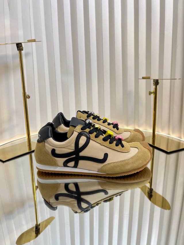Buckleless Loewe Couple's Sports Shoes Dexterity Shoes Forrest Gump Shoes 2025 C