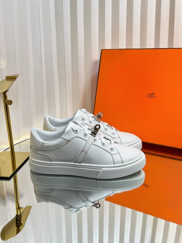 Factory Men's Size +10 Couple's Style Herm*S Kelly Buckle Casual White Shoes Onl