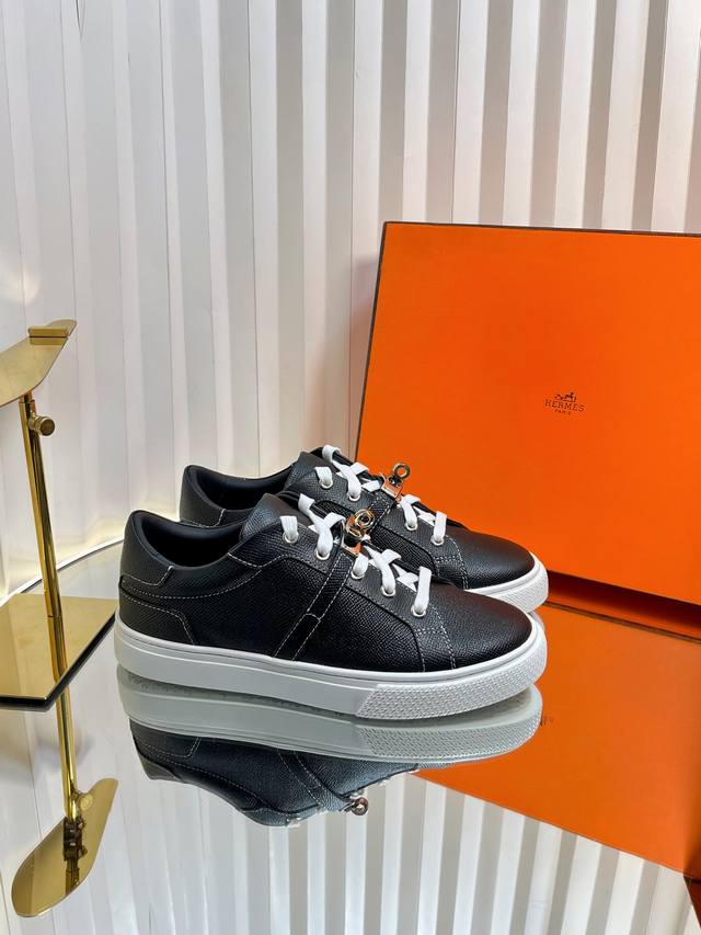 Factory Men's Size +10 Couple's Style Herm*S Kelly Buckle Casual White Shoes Onl