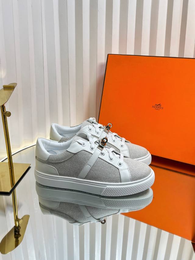Factory Men's Size +10 Couple's Style Herm*S Kelly Buckle Casual White Shoes Onl