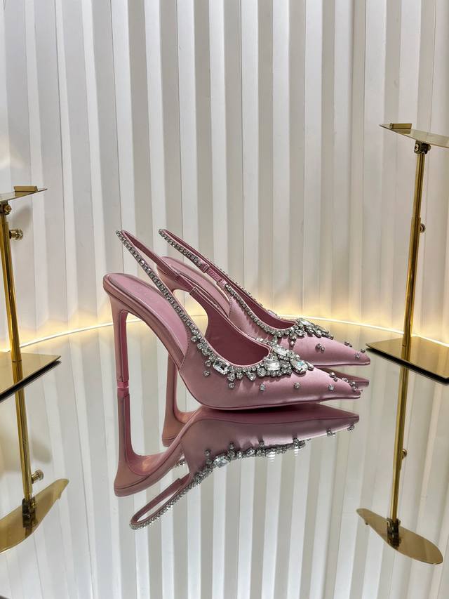 2025 New Spring Models Are Launched First. They Are So Beautiful That You Can
