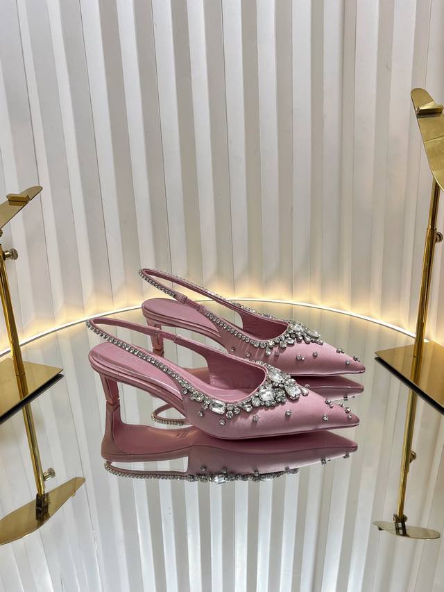 2025 New Spring Models Are Launched First. They Are So Beautiful That You Can