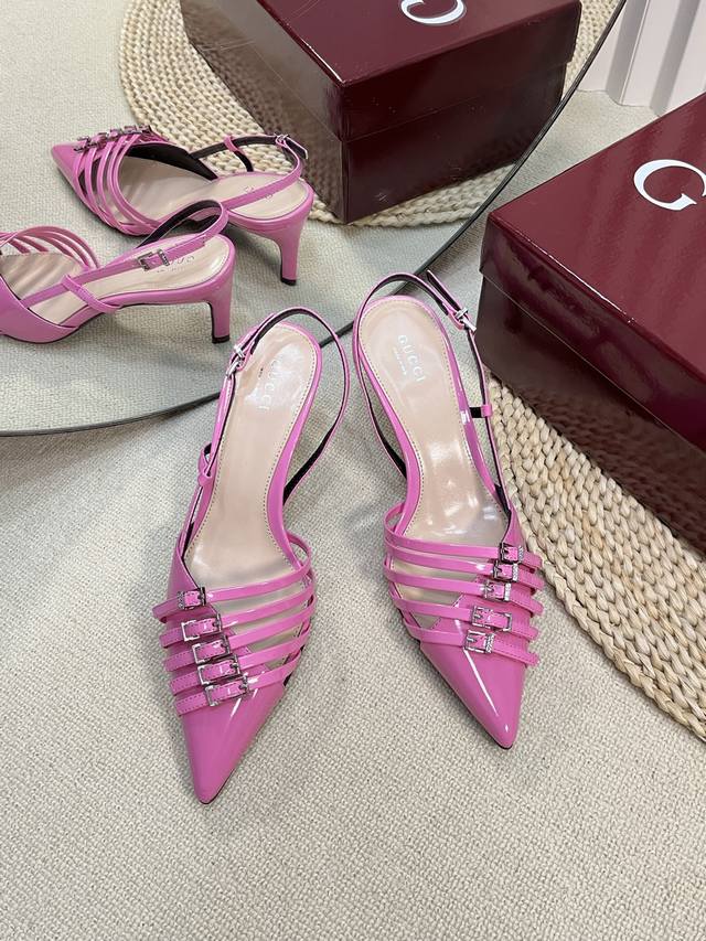 gucci 24Ss Spring And Summer New G-Style Pointed Hollow Half-V Series Classic