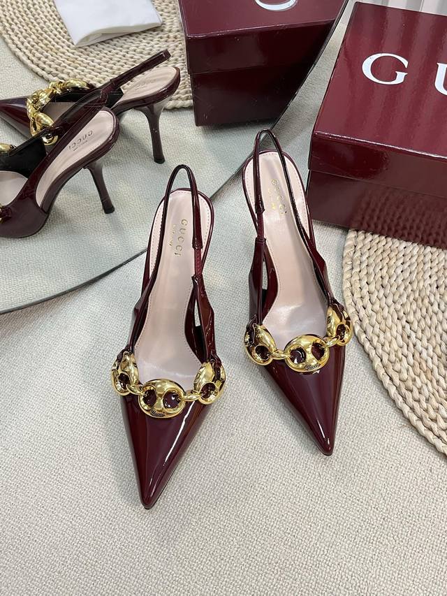gucci 24Ss New G-Style Pointed Toe New Round Buckle Series Classic Reappearan