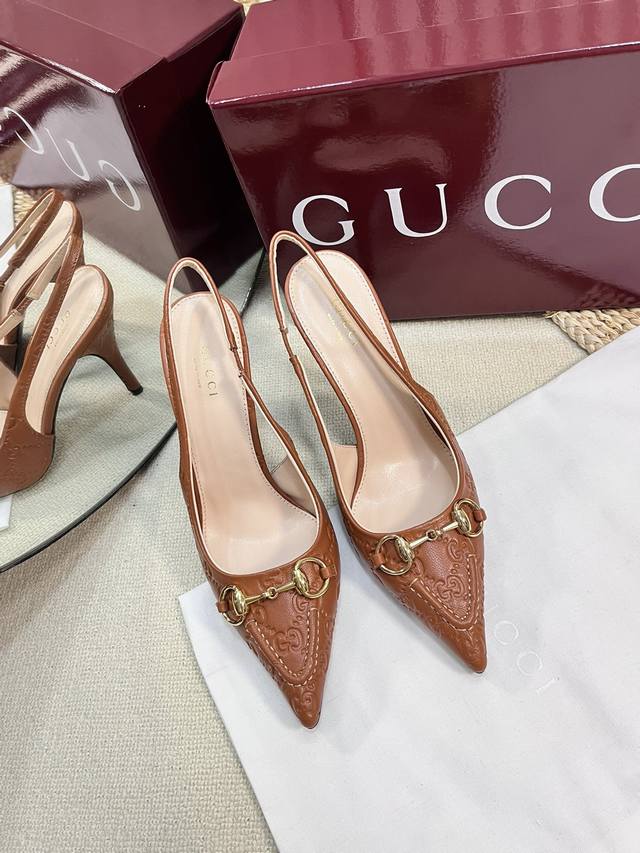 gucci 24Ss Spring And Summer New G-Style Pointed Horsebit V-Shaped Series Cla