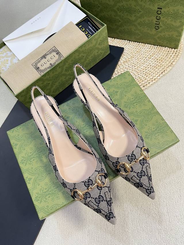 gucci 24Ss Spring And Summer New G-Style Pointed Horsebit V-Shaped Series Cla