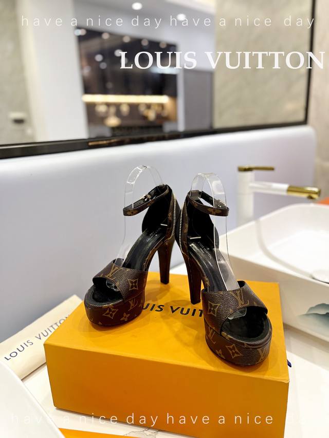 Factory Loui& Vuitto& Louis Vuitton French Purchasing New Donkey Brand Spring An