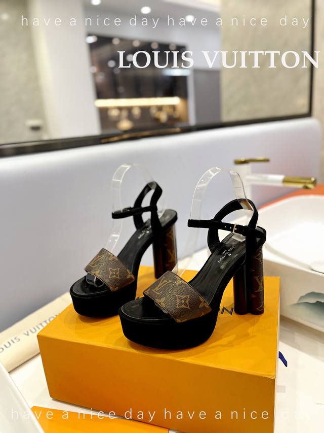 Factory Loui & Vuitto & Louis Vuitton French Purchasing New Donkey Brand Spring